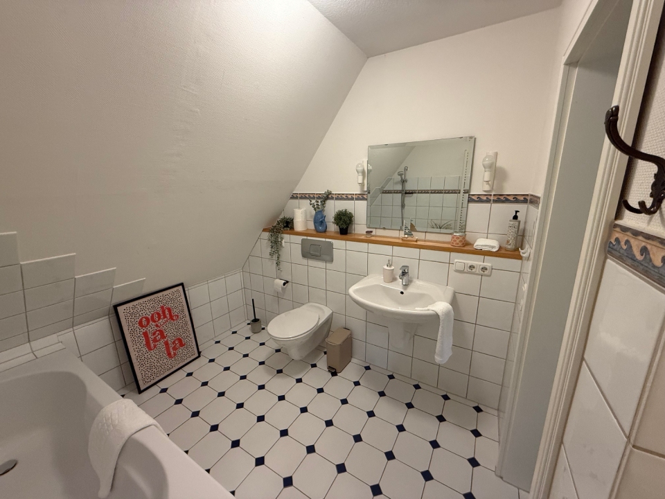 Moderner Badezimmerinneneinblick